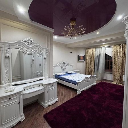 A Stylish Apartment In The Heart Of Tashkent! Экстерьер фото