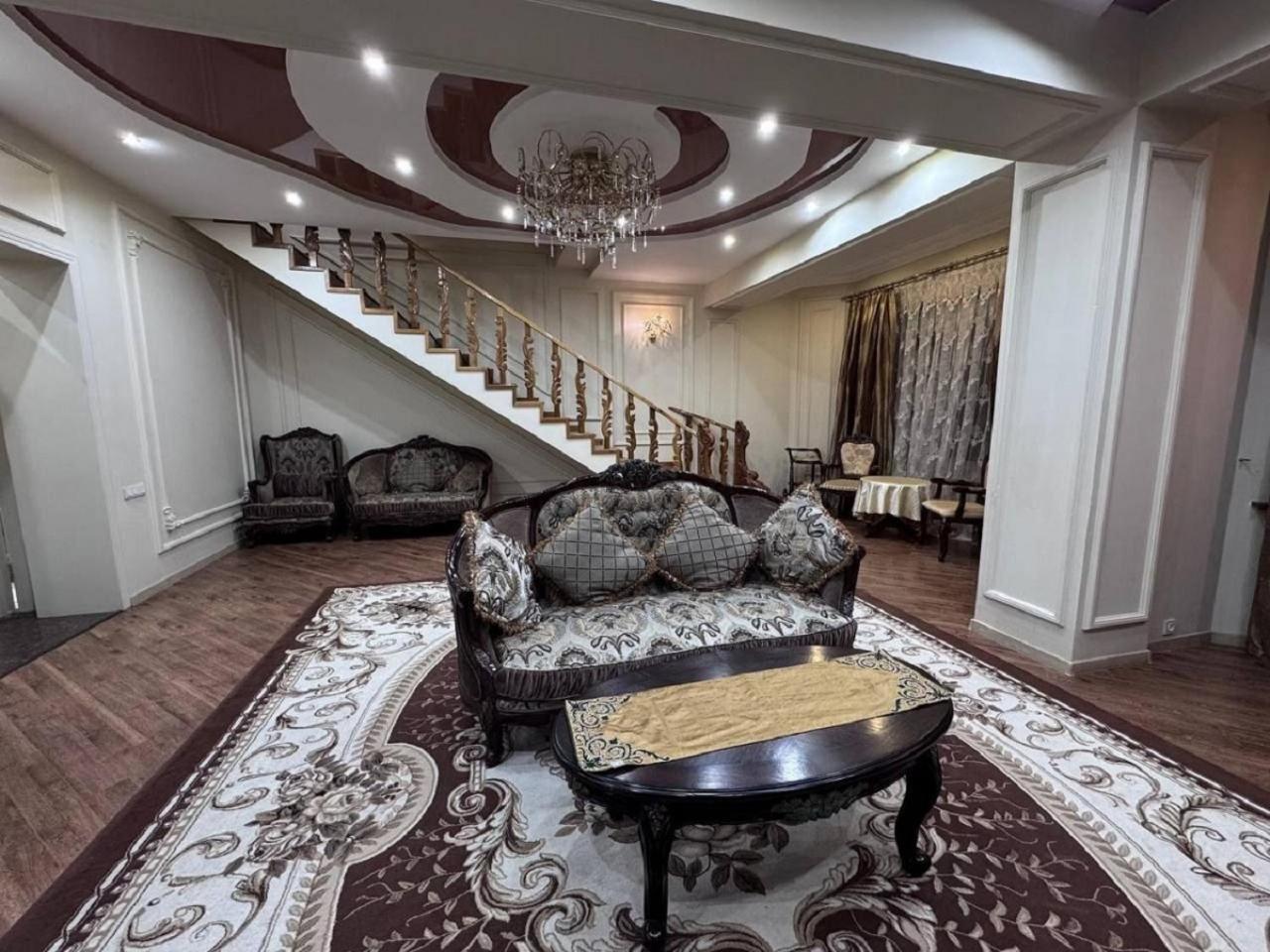 A Stylish Apartment In The Heart Of Tashkent! Экстерьер фото